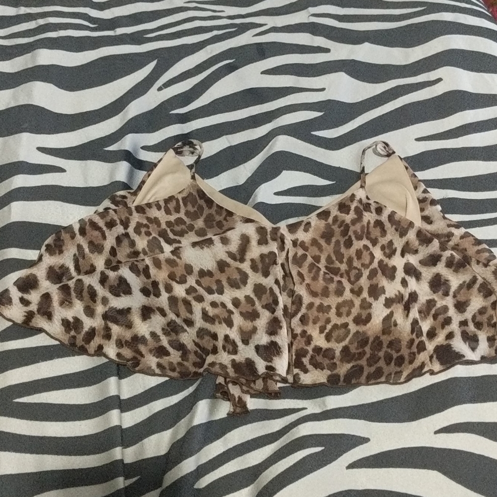 Cheetah crop top